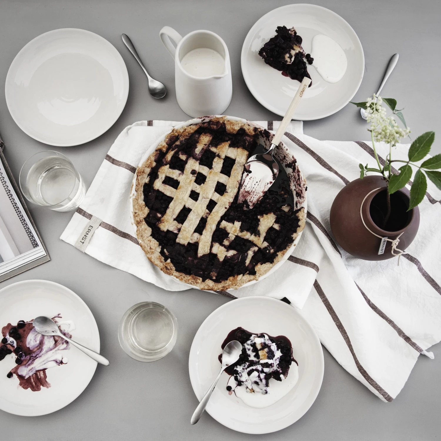 Ernst Ovenschaal Aardewerk 4 Ernst Ovenschaal Aardewerk - Afbeelding 2