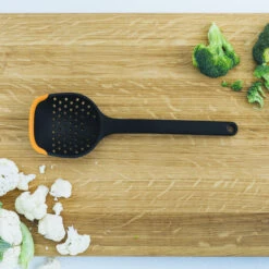 Fiskars Functional Form Lepel Met Gat 29,6 Cm 9 Fiskars Functional Form Lepel Met Gat 29,6 Cm -Keukenbenodigdheden Winkel 35785 01 04 1f0273b597