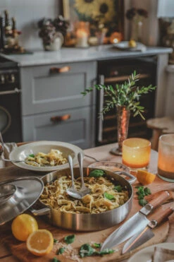 Fiskars Norden Oven Pan Roestvrij Staal 18 Fiskars Norden Oven Pan Roestvrij Staal -Keukenbenodigdheden Winkel 35796 01 9 EnvironmentImage defd4c9e94