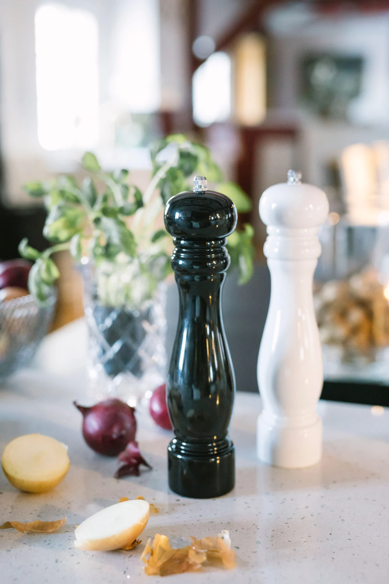 Dorre Karou Peper-en Zoutmolen Hoogglans 27 Cm 5 Dorre Karou Peper-en Zoutmolen Hoogglans 27 Cm - Afbeelding 3