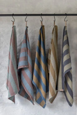 Mette Ditmer Elvira Keukenhanddoek 50x70 Cm -Keukenbenodigdheden Winkel 506579 01 2 EnvironmentImage 747966e045