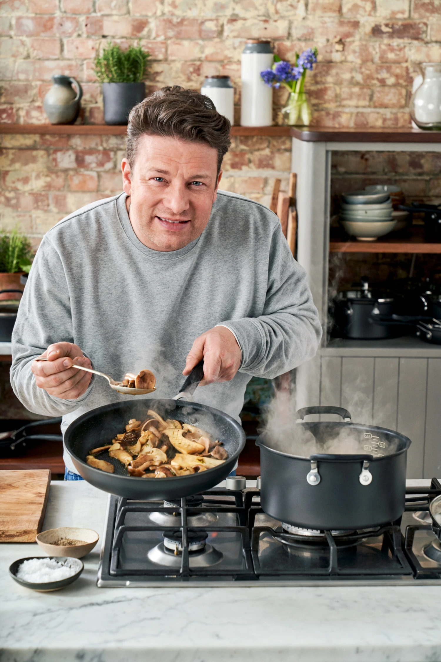 Tefal Jamie Oliver Quick & Easy Wokpan Hard Anodised 6 Tefal Jamie Oliver Quick & Easy Wokpan Hard Anodised - Afbeelding 4