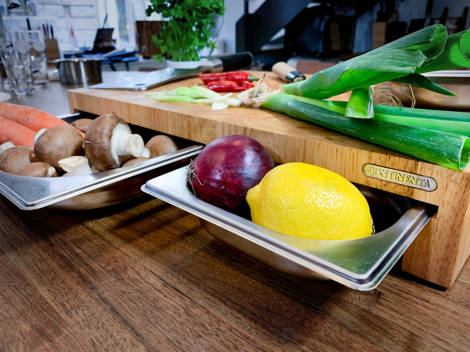 Continenta Snijplank Rubberhout Met 3 Bakken 6 Continenta Snijplank Rubberhout Met 3 Bakken - Afbeelding 4