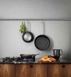 Eva Solo Eva Trio Professionele Koekenpan -Keukenbenodigdheden Winkel 508784 01 4 EnvironmentImage 307d4f5422