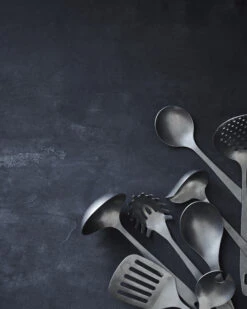 Nicolas Vahé Daily Pollepel Met Gat Roestvrij Staal -Keukenbenodigdheden Winkel 508922 01 7 EnvironmentImage 4a44ec7afd