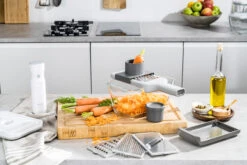 Zwilling Z-cut Rasp Multi 21 Zwilling Z-cut Rasp Multi -Keukenbenodigdheden Winkel 509053 01 30 EnvironmentImage da48da2f00