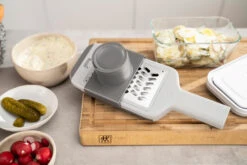 Zwilling Z-cut Rasp Multi 22 Zwilling Z-cut Rasp Multi -Keukenbenodigdheden Winkel 509053 01 50 EnvironmentImage ea061d548d