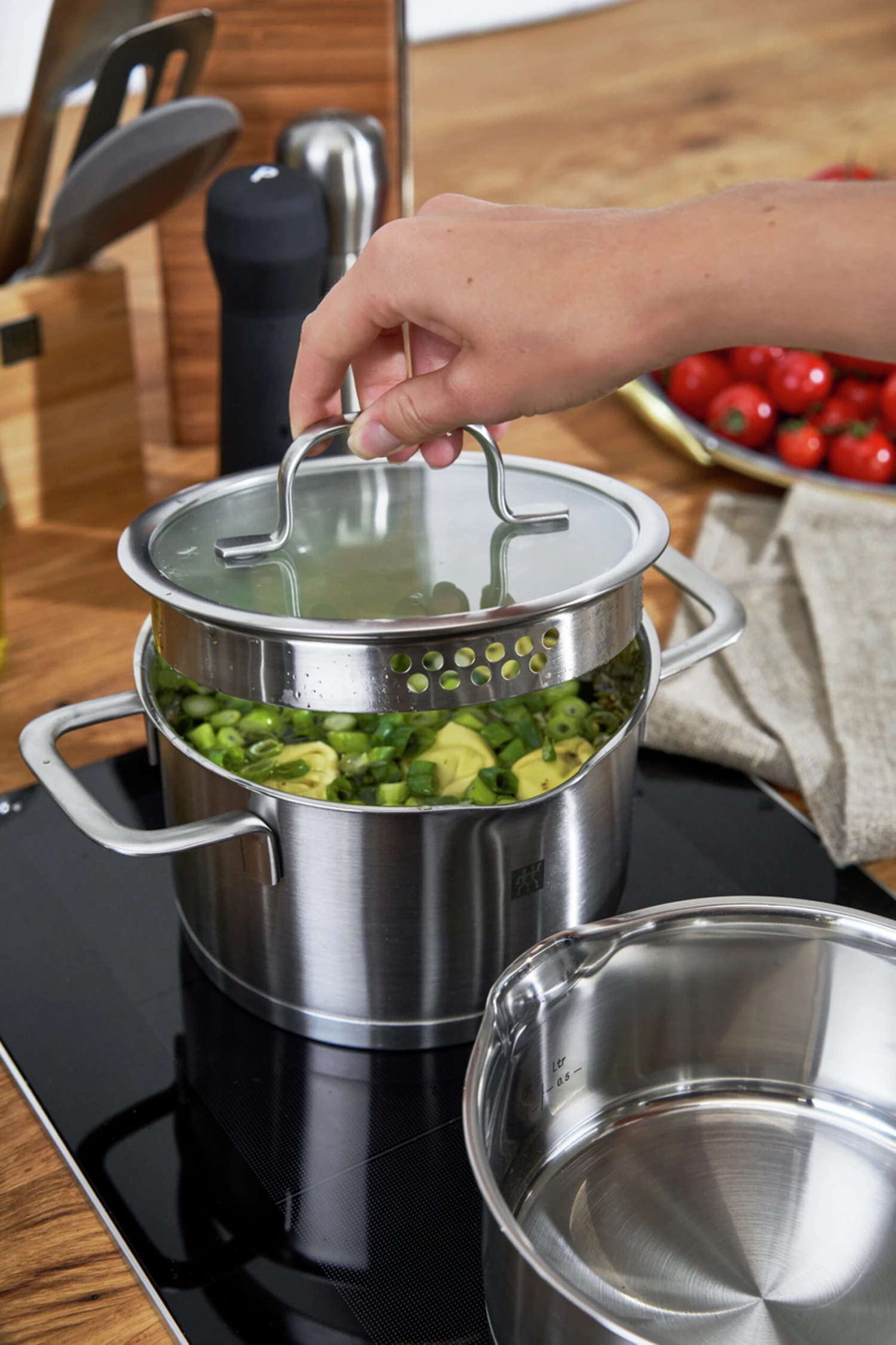 Zwilling TrueFlow Pannenset 5-delig 4 Zwilling TrueFlow Pannenset 5-delig - Afbeelding 2