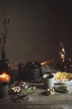 Arvet Gehamerde Zwarte Steelpan Met Deksel 11 Arvet Gehamerde Zwarte Steelpan Met Deksel -Keukenbenodigdheden Winkel 513364 01 4 EnvironmentImage b7eade14ed