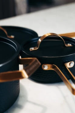 Vargen & Thor Arvet Pannenset 13 Vargen & Thor Arvet Pannenset -Keukenbenodigdheden Winkel 513368 01 4 EnvironmentImage 279ba210fd