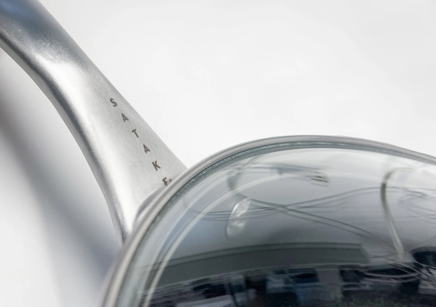 Satake Sauteersteelpan Met Glazen Deksel 2-delig 7 Satake Sauteersteelpan Met Glazen Deksel 2-delig - Afbeelding 5