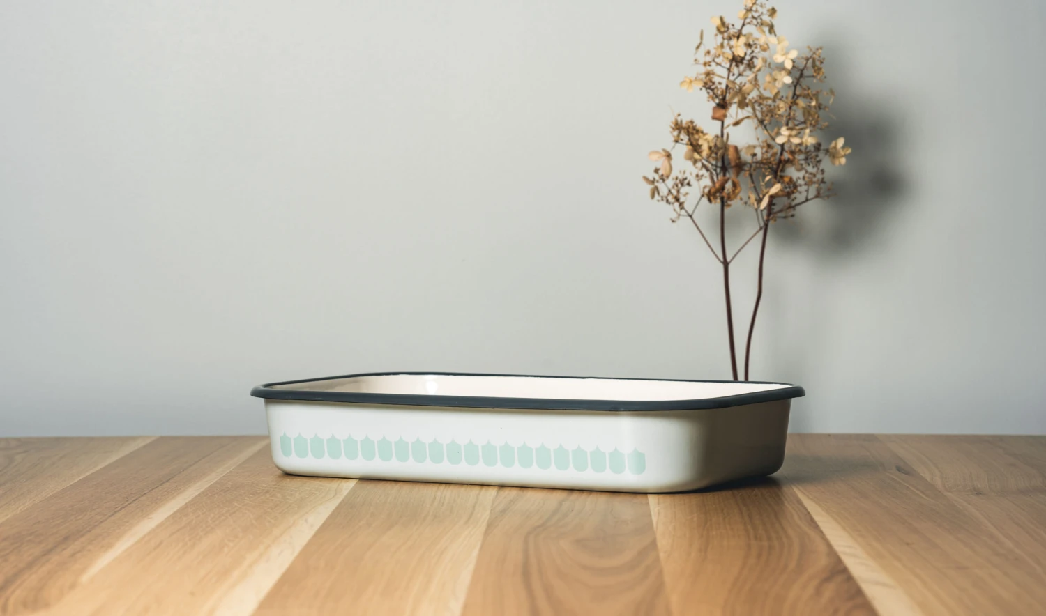 Muurla Vappu Emaille Ovenschaal 19x32 Cm 4 Muurla Vappu Emaille Ovenschaal 19x32 Cm - Afbeelding 2