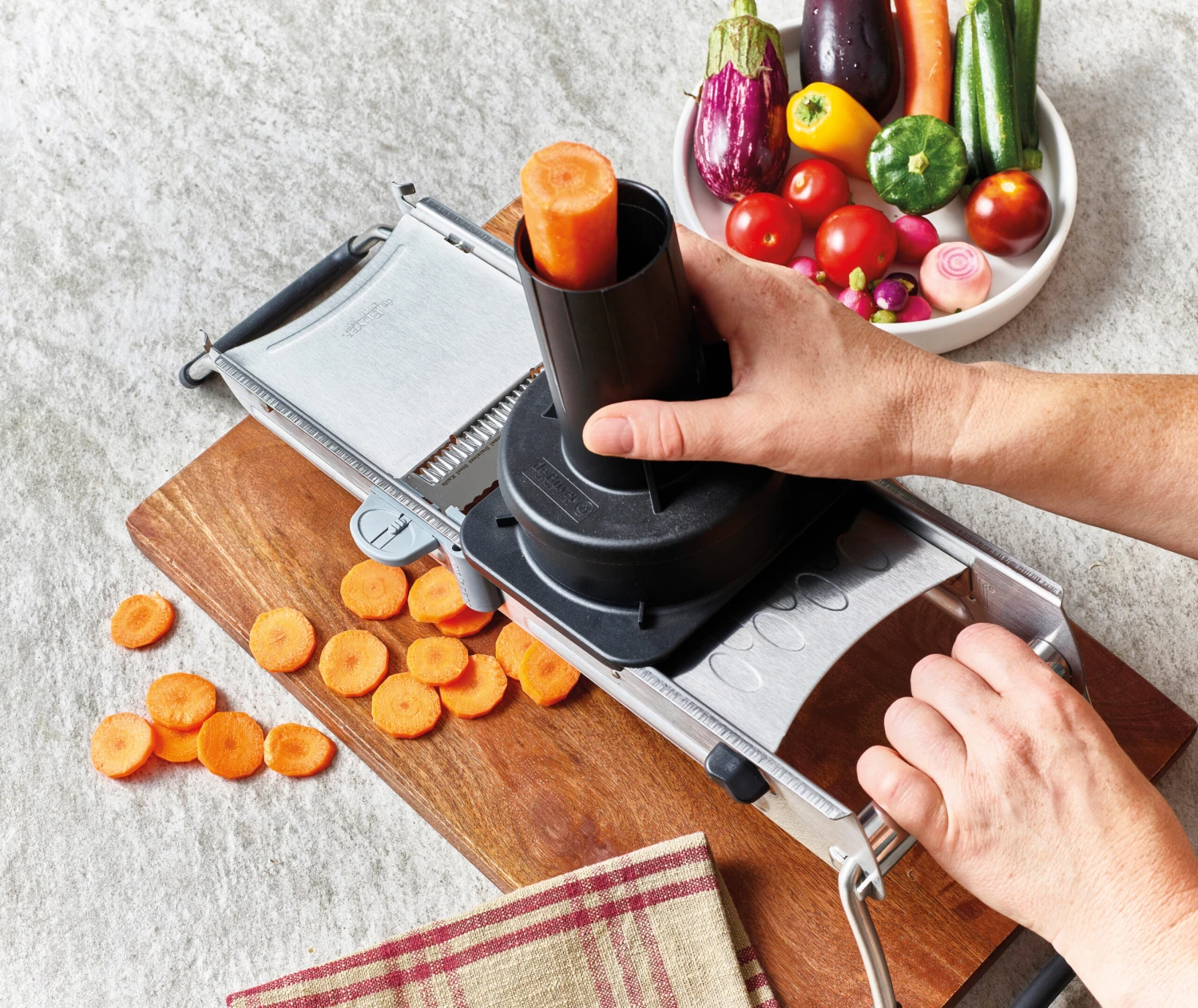 Gravity Snijkit Toebehoren De Buyer Mandoline 4 Gravity Snijkit Toebehoren De Buyer Mandoline - Afbeelding 2