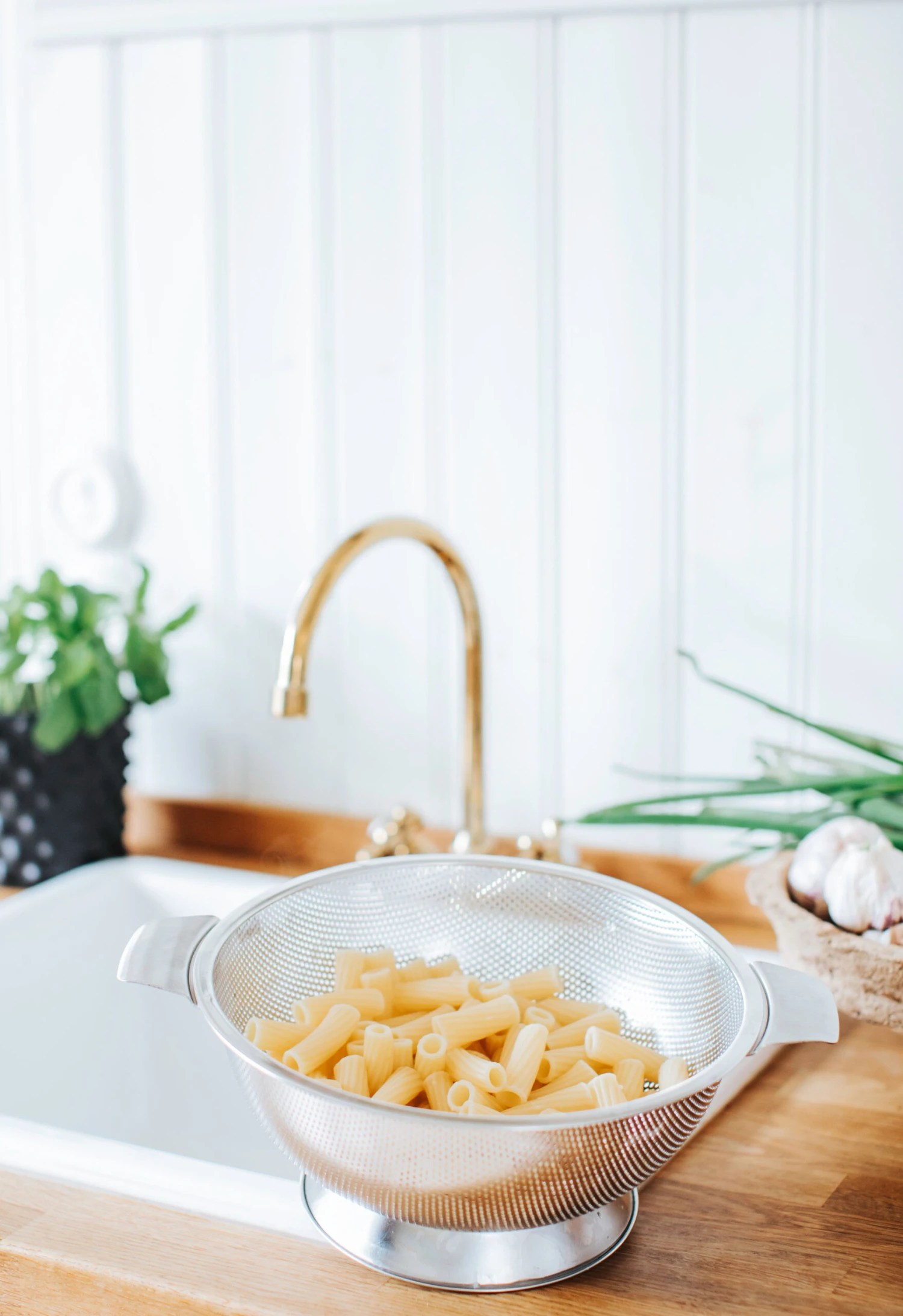 Dorre Dara Vergiet Ø22,5 Cm 4 Dorre Dara Vergiet Ø22,5 Cm - Afbeelding 2