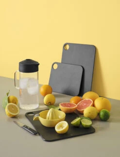 RIG TIG Juicy Citruspers 8 RIG TIG Juicy Citruspers -Keukenbenodigdheden Winkel 571240 01 4 EnvironmentImage 3a97f1a0bf