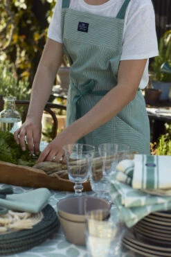 Lexington Striped Oxford Schort 9 Lexington Striped Oxford Schort -Keukenbenodigdheden Winkel 575347 01 40 EnvironmentImage 0d6270365e