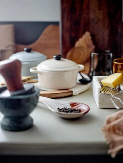 Bloomingville Banou Vijzel Ø10 Cm 7 Bloomingville Banou Vijzel Ø10 Cm -Keukenbenodigdheden Winkel 576759 01 40 EnvironmentImage 5e6577db2f