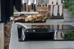 Satake Gietijzeren Pan -Keukenbenodigdheden Winkel 580604 01 43 EnvironmentImage 0d8c370f8d